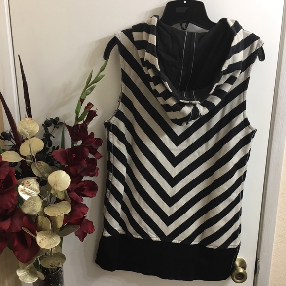 🖤Harley Davidson Women’s Limited Edition Vest🖤 - Picture 2 of 2